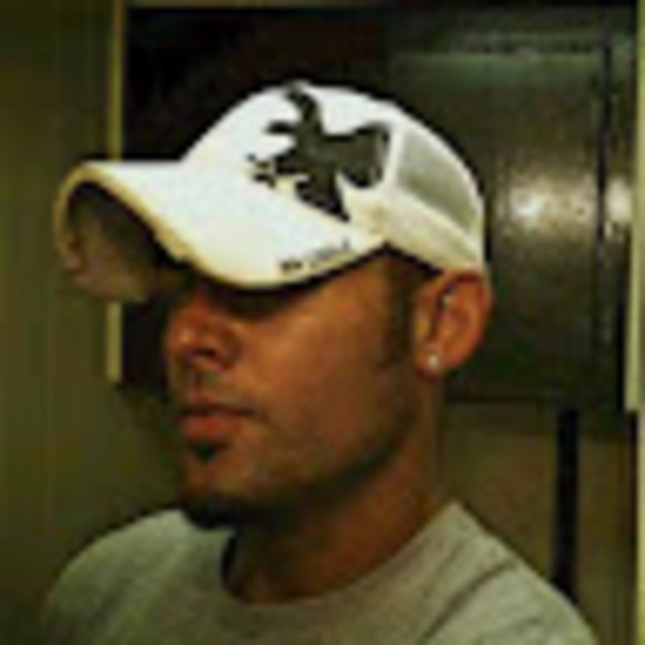 derekdauzat